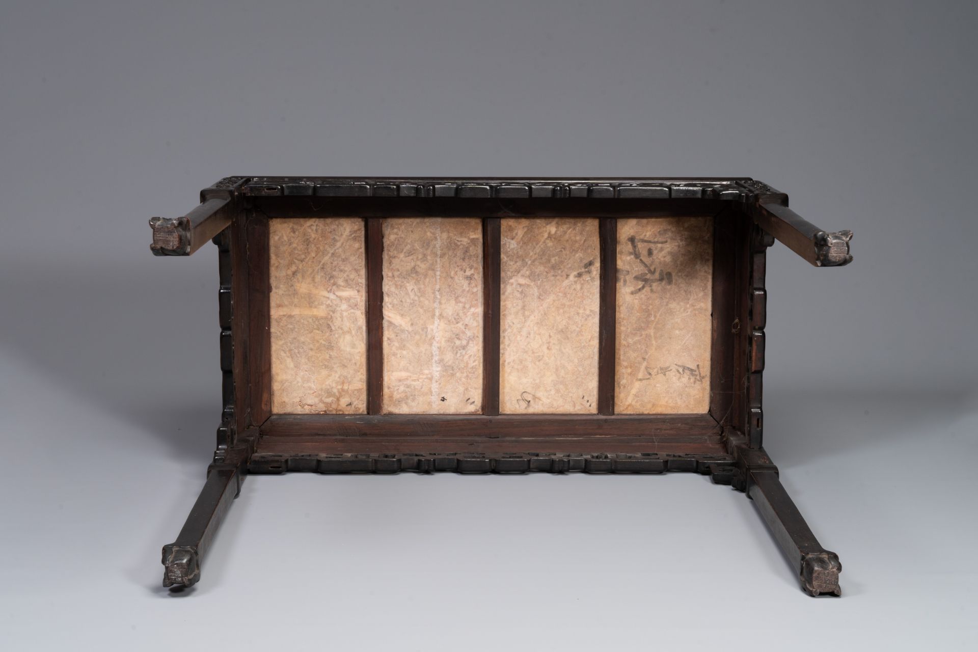 A rectangular Chinese carved wooden console table with a pink marble top, 19th C. - Image 5 of 5