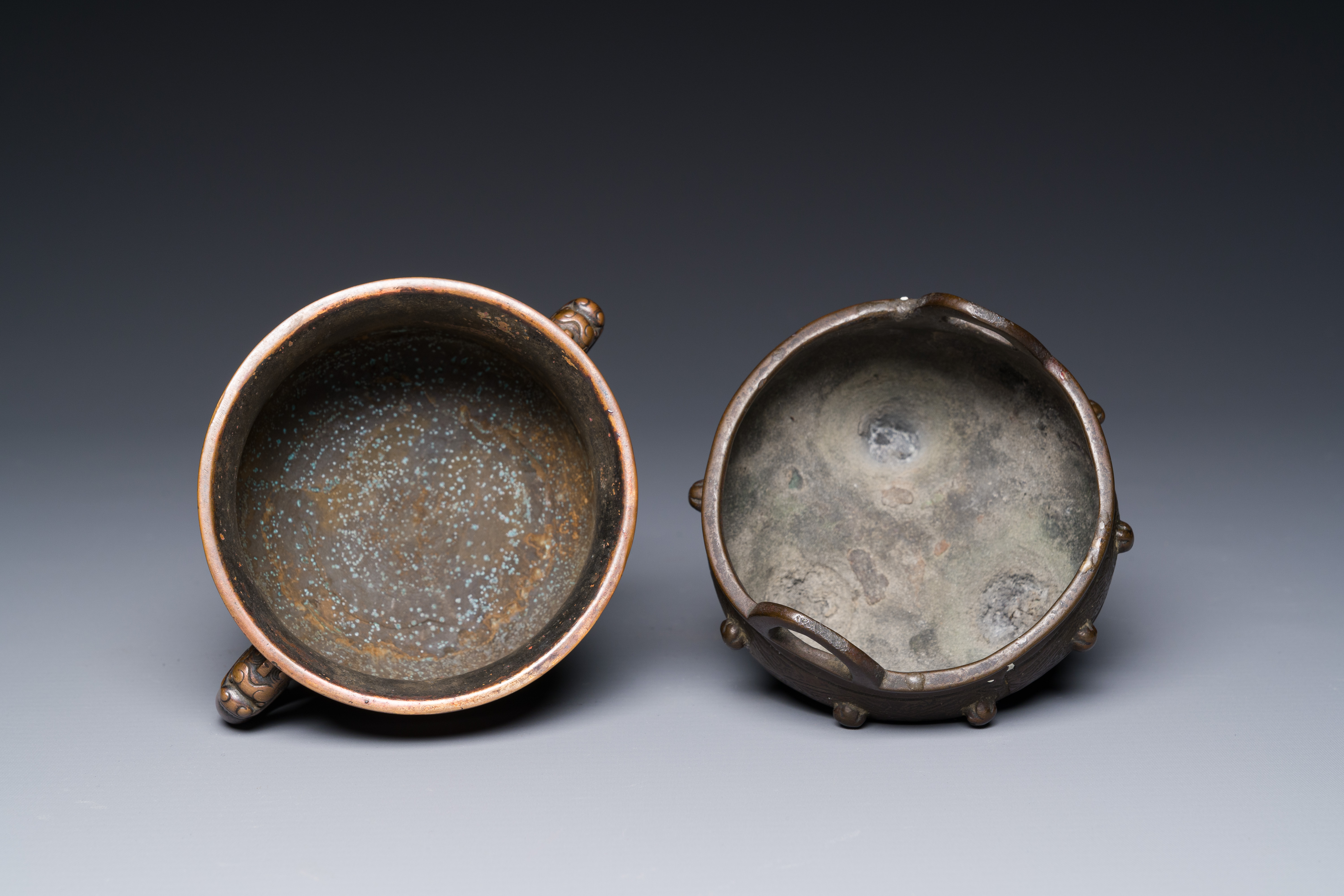 Two Chinese bronze censers, Xuande mark, Yuan/Ming - Image 6 of 7