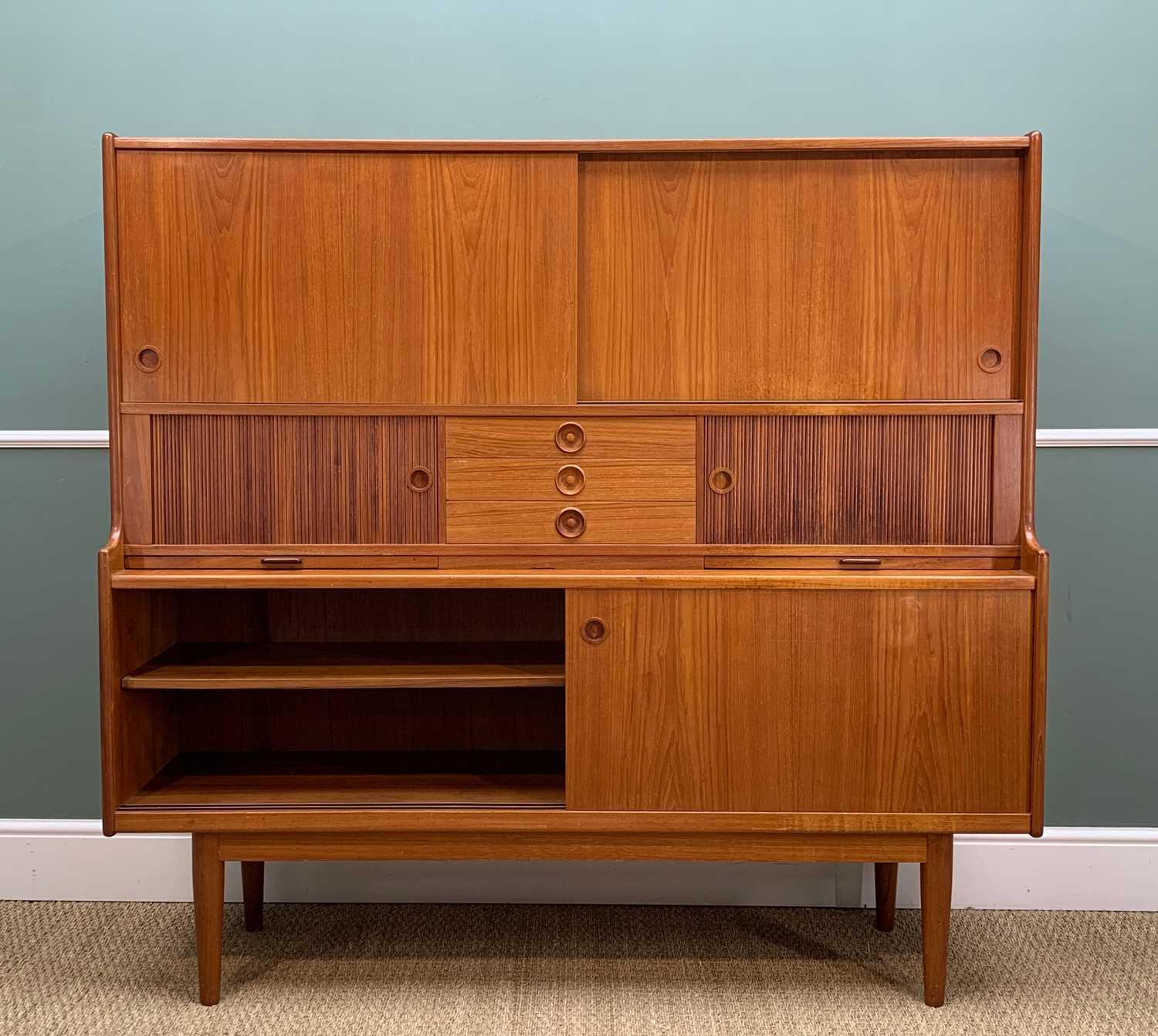 JOHANNES ANDERSON FOR ULDUM MOBELFABRIK: Danish teak cabinet, c. 1960s, fitted three registers of - Image 5 of 19