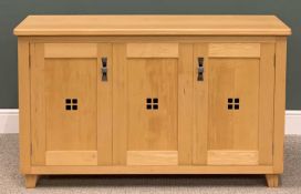MODERN SOLID LIGHTWOOD SIDEBOARD, moulded edge top, two door with central panel base, square pierced