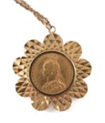 VICTORIAN GOLD SOVEREIGN, 1891, Jubilee head, in 9ct gold flowerhead pendant mount, on 9ct gold