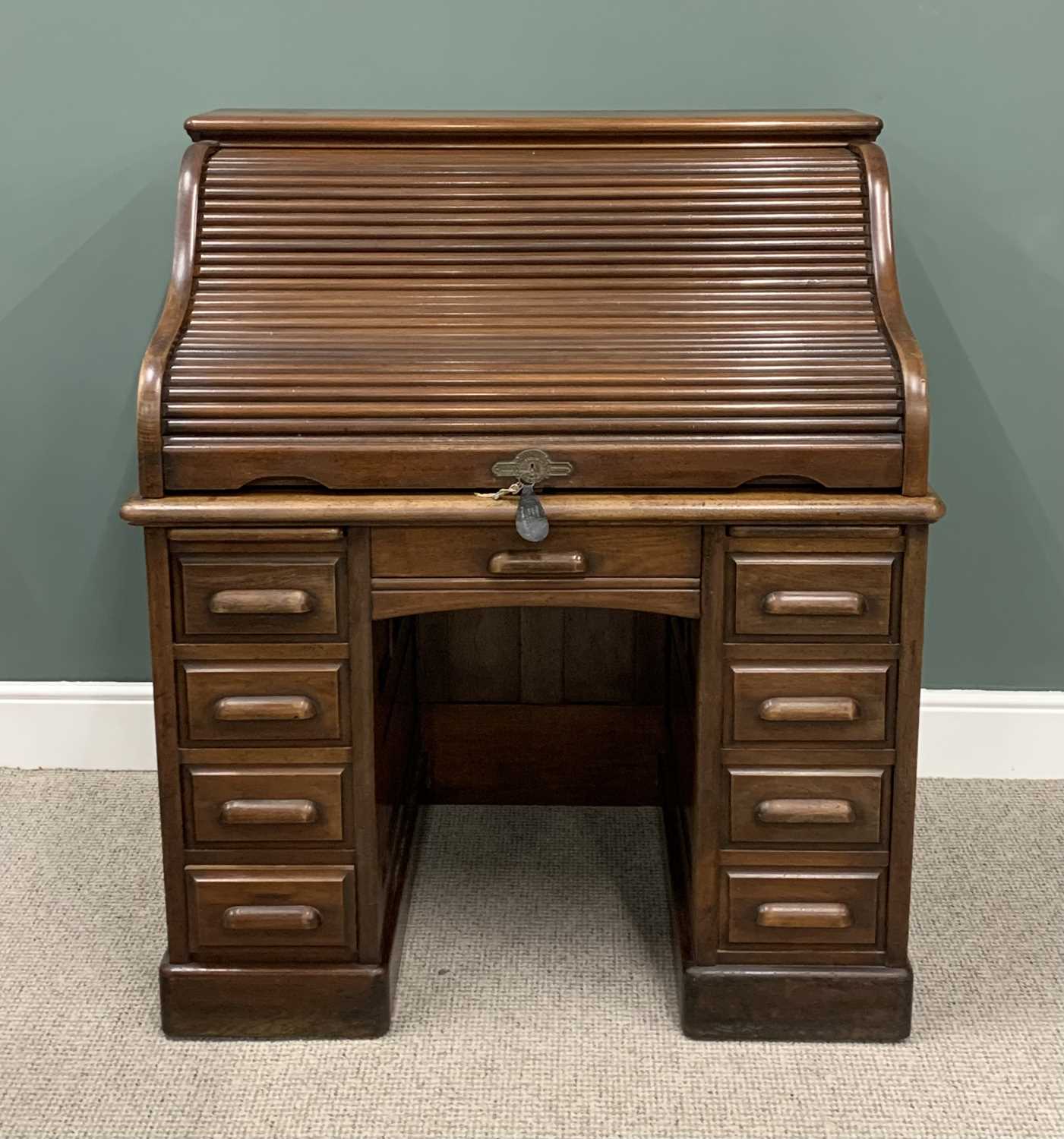 MAHOGANY ROLL TOP DESK BY THOMAS TURNER `A4 Holburn Viaduct, Derby Desk, London, Made in America`