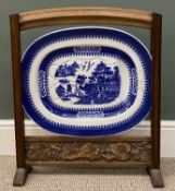 UNUSUAL OAK FRAMED FIRE SCREEN & AN INLAID MAHOGANY OVERMANTLE MIRROR, the fire screen with carved