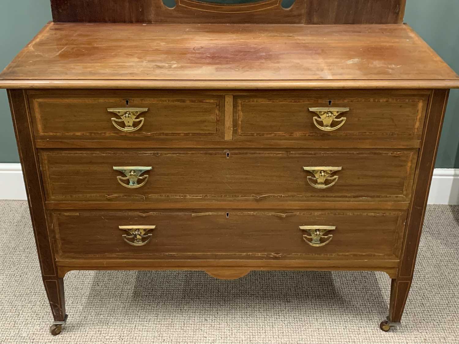 TWO ITEMS OF BEDROOM FURNITURE circa 1900, comprising four-fold oak dressing screen, pollard oak - Image 3 of 6