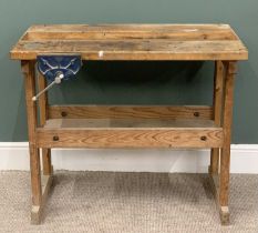 CARPENTER'S WORKBENCH WITH VICE, 84cms (h), 99cms (w), 50cms (d), 60cms including the vice