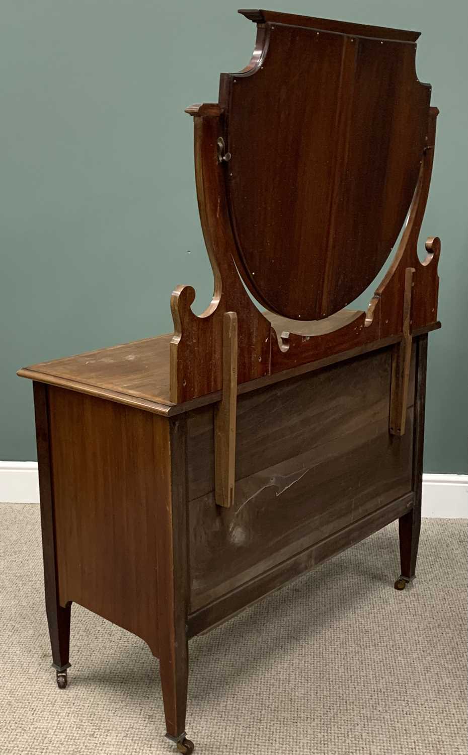 TWO ITEMS OF BEDROOM FURNITURE circa 1900, comprising four-fold oak dressing screen, pollard oak - Image 4 of 6