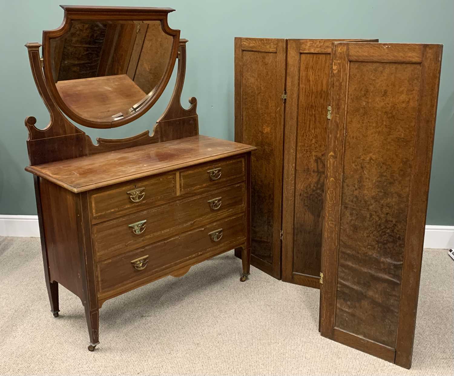 TWO ITEMS OF BEDROOM FURNITURE circa 1900, comprising four-fold oak dressing screen, pollard oak