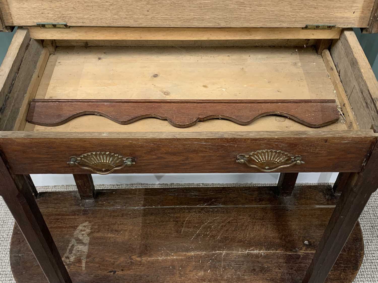 VICTORIAN OAK MIRRORED HALL STAND, tiled back detail, lift-up storage compartment, canted edge - Image 3 of 5