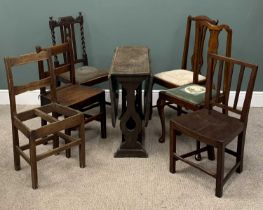 VINTAGE OAK GATELEG DINING TABLE & HARLEQUIN SET OF SIX OAK CHAIRS, 73.5cms (h), 91cms (l), 36cms (