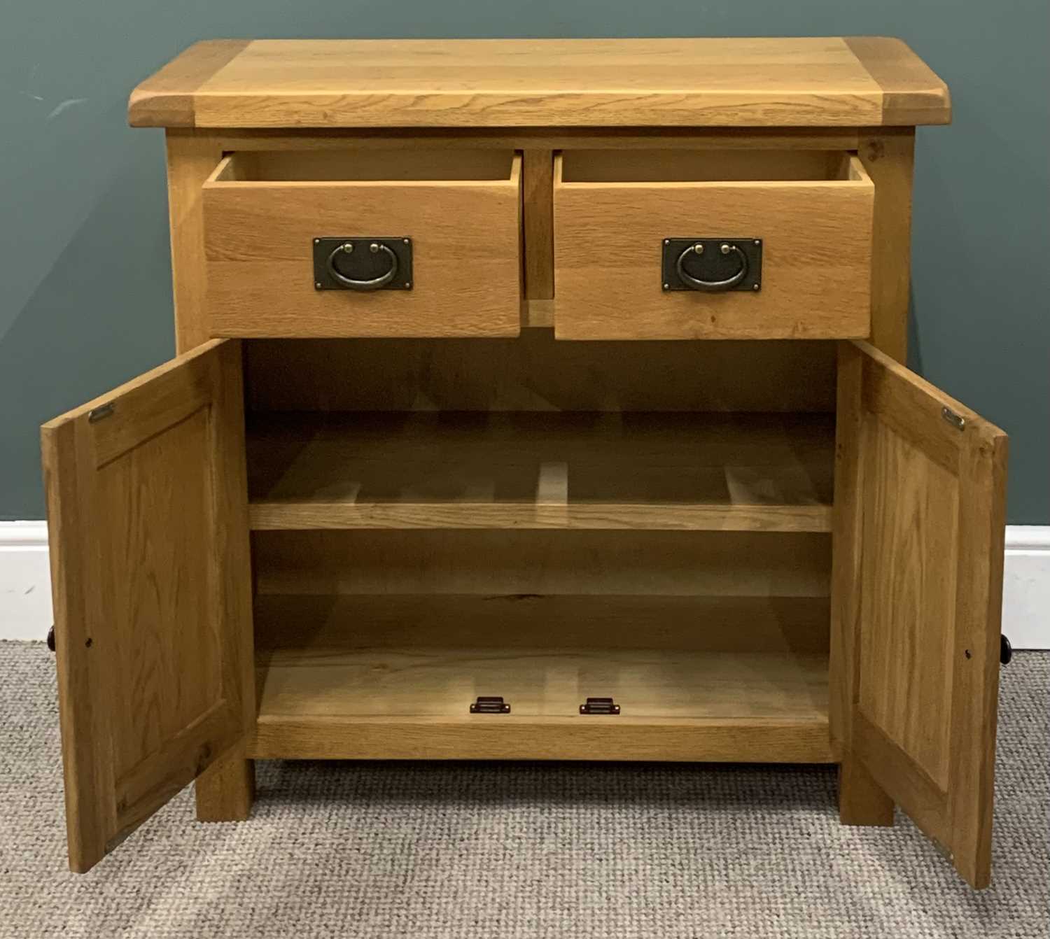 TWO ITEMS MODERN OAK FURNITURE, comprising two drawer, two door small sideboard, cleated end top, - Image 2 of 6
