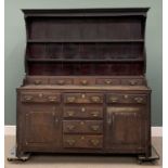 NORTH WALES CONWY VALLEY OAK DRESSER circa 1780, pot belly shape three shelf rack, wide