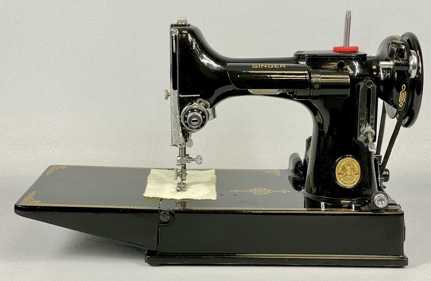 221K SINGER PORTABLE ELECTRIC SEWING MACHINE, original foot pedal, original case, instruction - Image 8 of 9