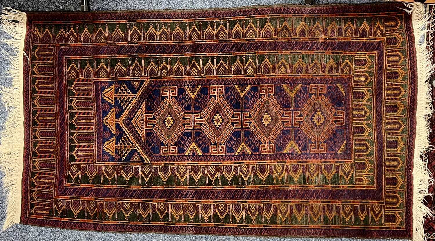 PERSIAN RED & BLUE GROUND HANDMADE WOOL RUG, 160 x 92cms Provenance: deceased estate Conwy