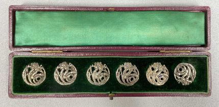 SET OF SIX EDWARD VII SILVER BUTTONS, in original case, Chester 1901, James Deakin & Sons, 2.5cms (