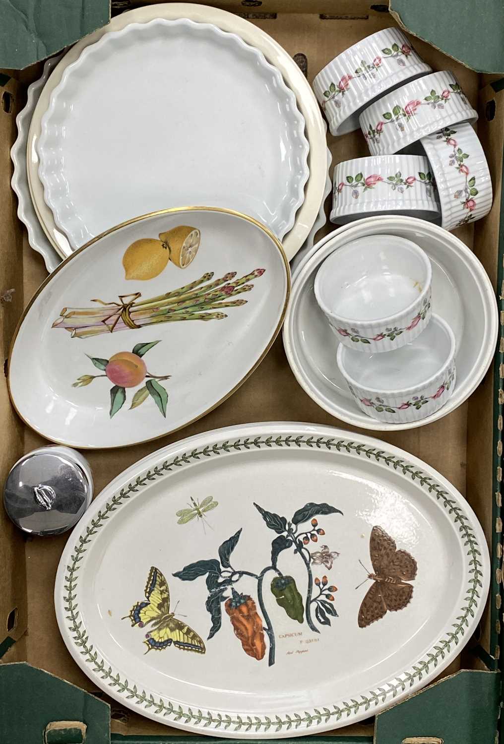 19TH CENTURY & LATER POTTERY & PORCELAIN COLLECTION, to include a small 19th century provincial - Image 2 of 4