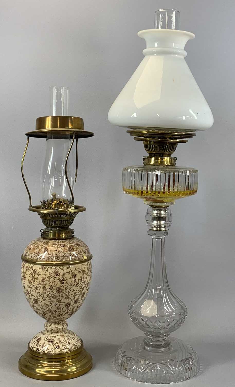 VICTORIAN BRASS & CERAMIC OIL LAMP with twin duplex burners, 33cms (h) excluding fitting, and good - Image 2 of 2