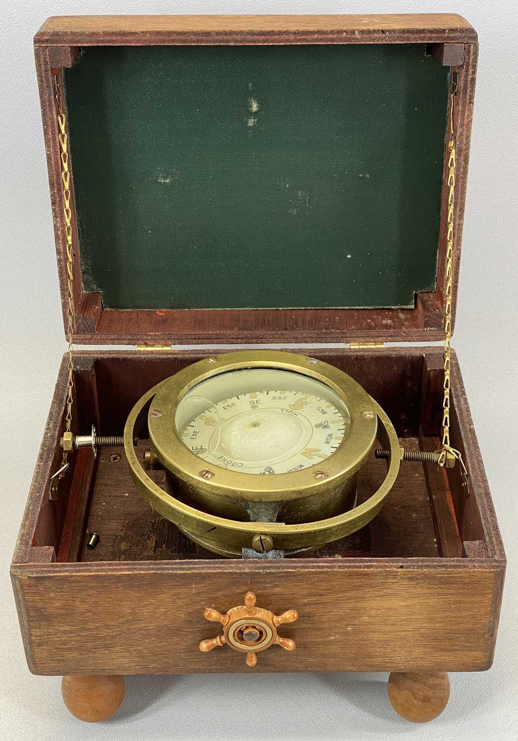 VINTAGE COOK OF HULL BRASS CASED SHIP'S COMPASS, mounted on gimbal in stained plywood box with - Image 2 of 3