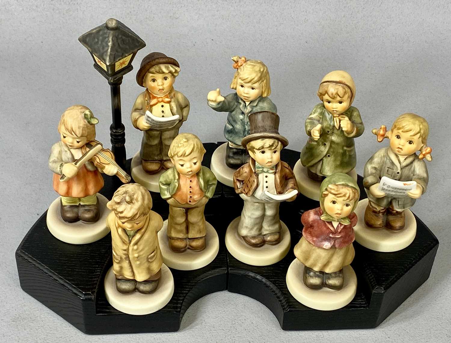HUMMEL FIGURINES CHOIR (9), First Solo, Hitting the High Note, Keeping Time, Lamp Light Caroller, - Image 2 of 3