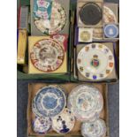 GROUP OF COLLECTORS PLATES & OTHERS, including Aynsley, Masons, Coalport and Wedgwood with a