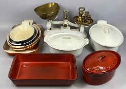LE CREUSET & OTHER OVEN TO TABLEWARE & A SET OF LIBRA CAST IRON & BRASS KITCHEN SCALES & WEIGHTS, Le