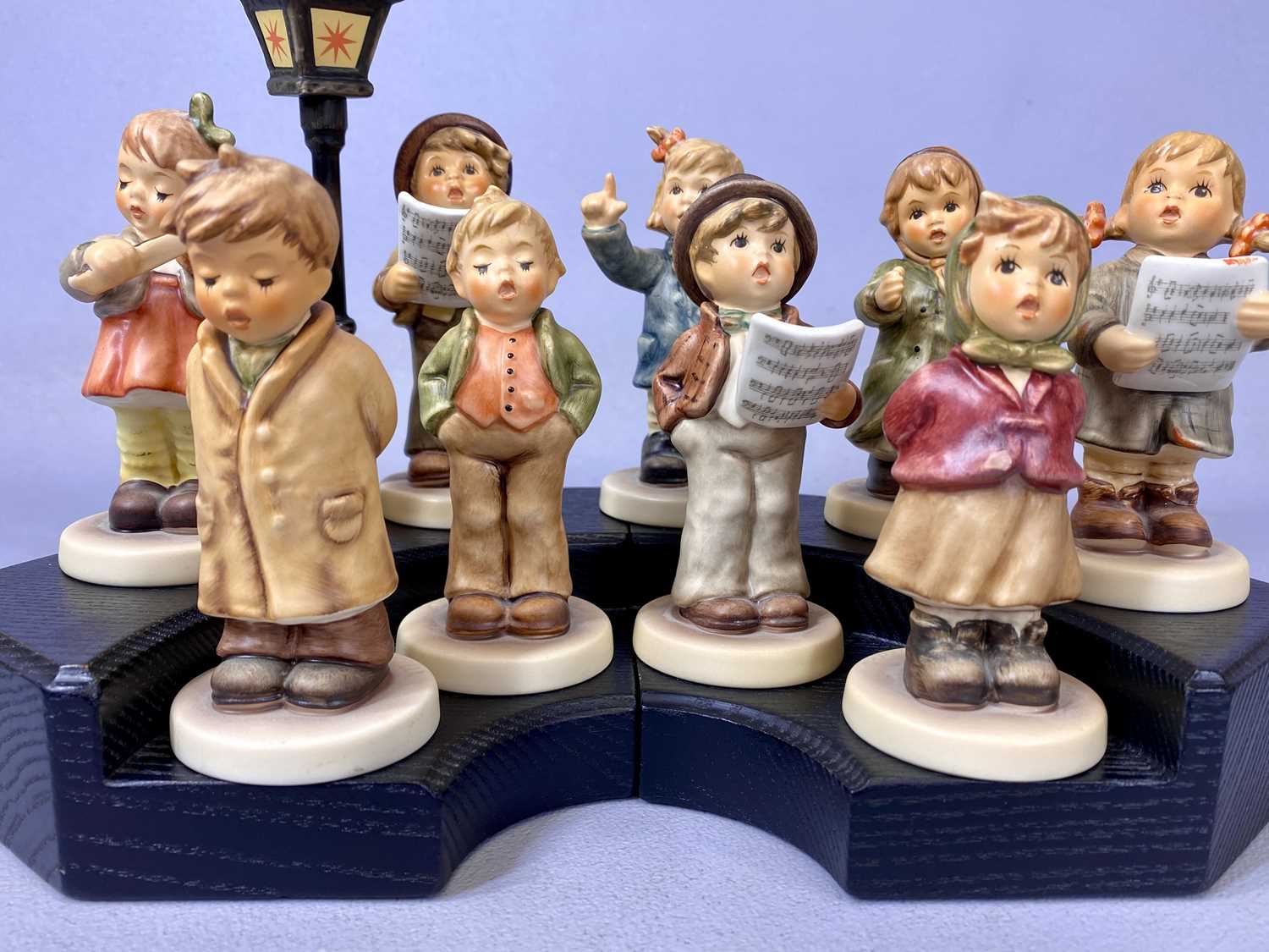 HUMMEL FIGURINES CHOIR (9), First Solo, Hitting the High Note, Keeping Time, Lamp Light Caroller, - Image 3 of 3