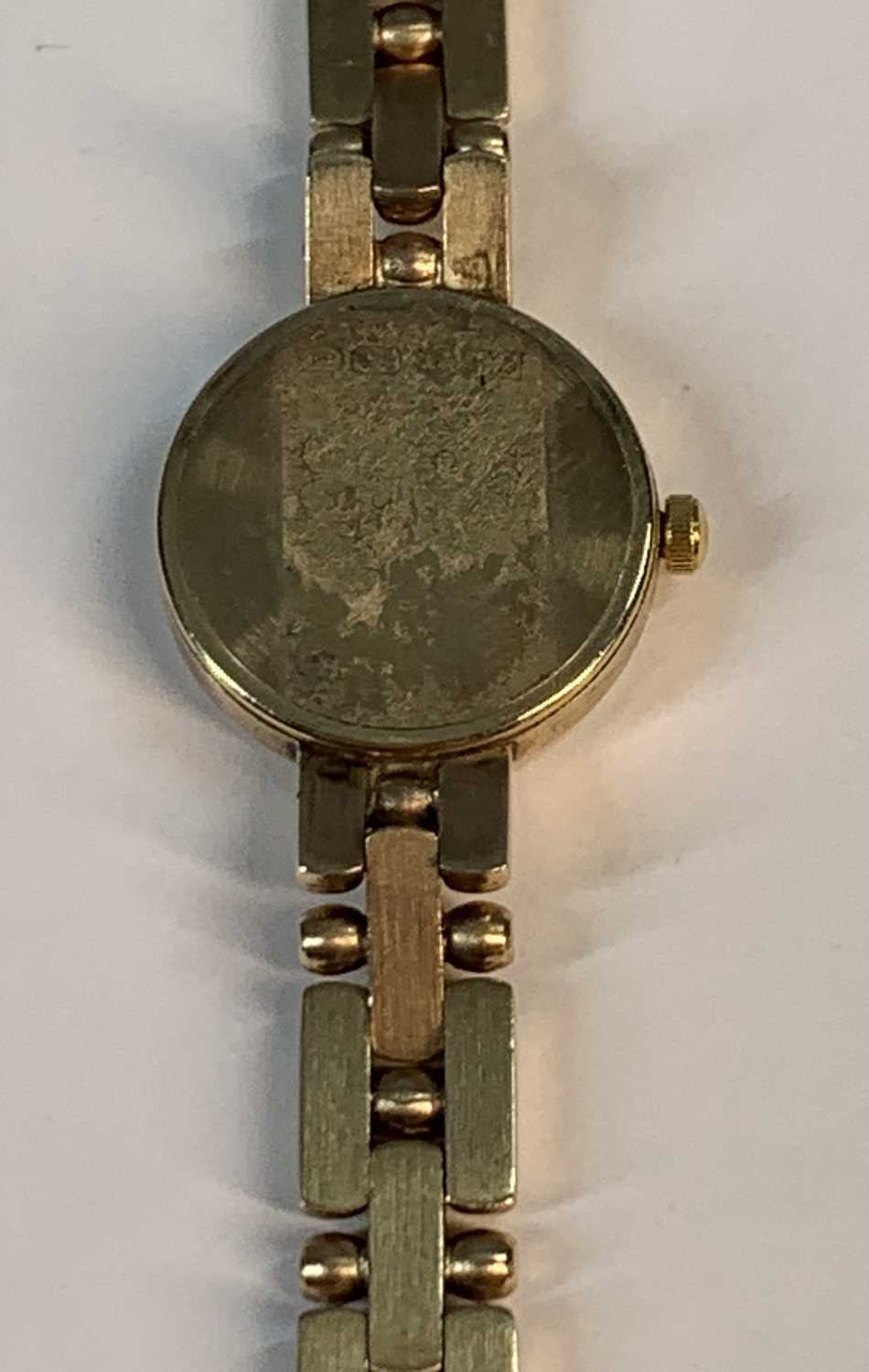 9CT LADIES CITIZEN GOLD BRACELET WRISTWATCH, engine turned dial, gilt Roman numerals to the - Image 4 of 5