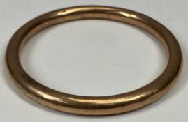 9CT GOLD HOLLOW CORE BANGLE, Birmingham 1942, Henry Griffith & Sons Ltd, 8.5cms (diam.), 6.75cms (