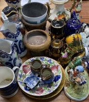 MIXED POTTERY & PORCELAIN GROUP to include early 19th Century pearlware leaf-form pickle dishes, a