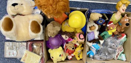 QUANTITY OF COLLECTABLES, including teddy bears and soft toys, dolls, some TV/film related, dolls
