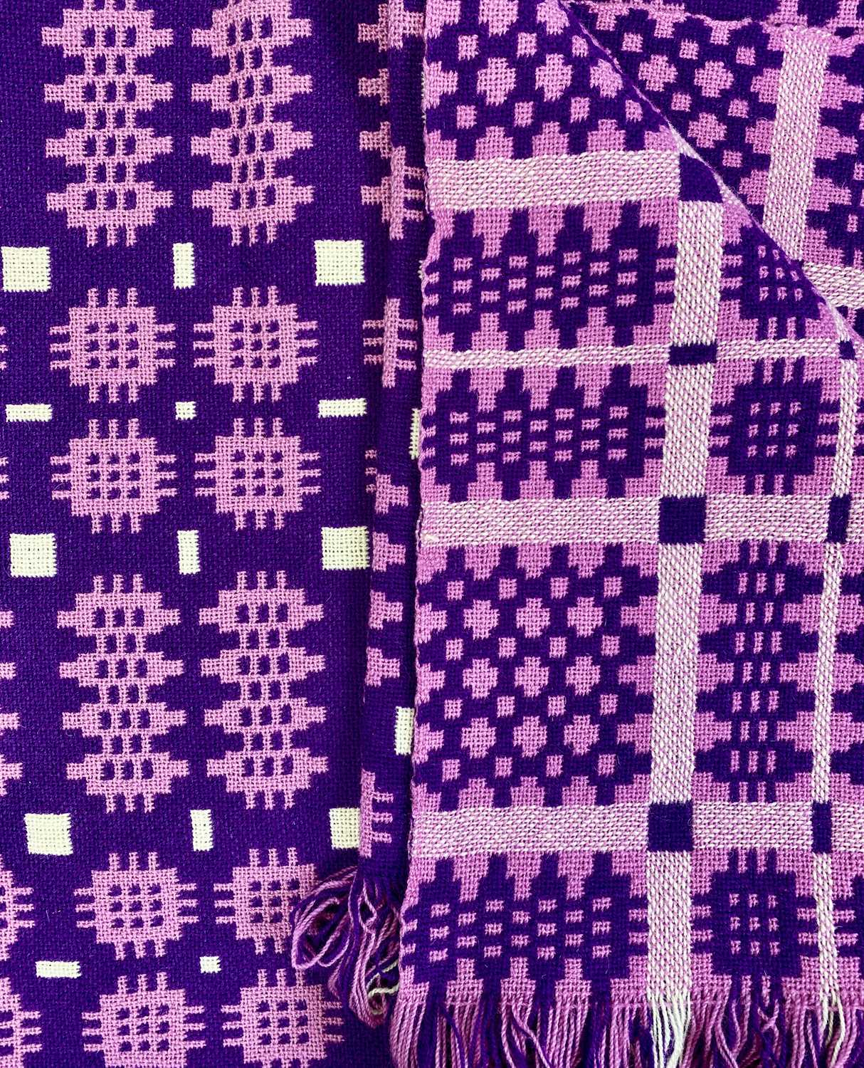 WELSH WOOLEN TAPESTRY BLANKET, fringed and double-sided, purple, pink and cream geometric pattern, - Image 2 of 3