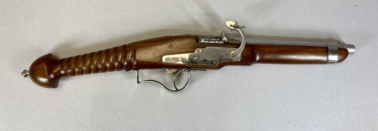 TWO REPLICA PISTOLS, Flintlock Tower pistol with ramrod, stamped on the lock plate, 50cms L, and a - Image 2 of 7