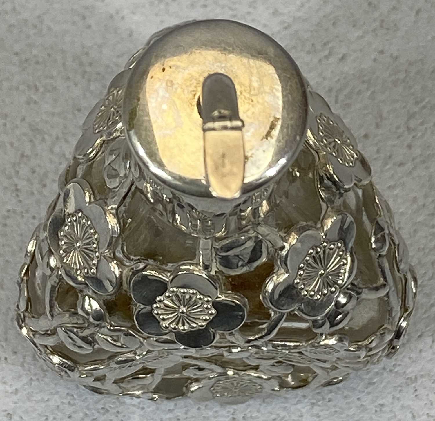 PAIR OF CHINESE SILVER MOUNTED SCENT BOTTLES, dimpled format glass with prunus blossom overlay and - Image 3 of 3