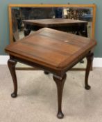 OAK FRAMED OVERMANTEL MIRROR & A VINTAGE MAHOGANY DRAW LEAF DINING TABLE, 108 (h) x 133.5cms (w) and