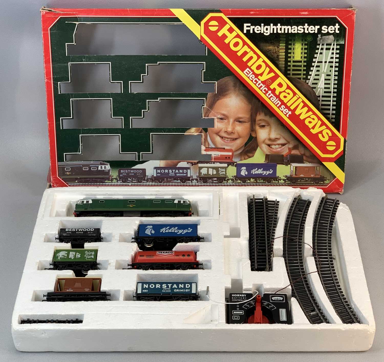 HORNBY TRAINS - tin plate boxed clockwork set, another boxed set, quantity of boxed Rolling Stocks - Bild 3 aus 6