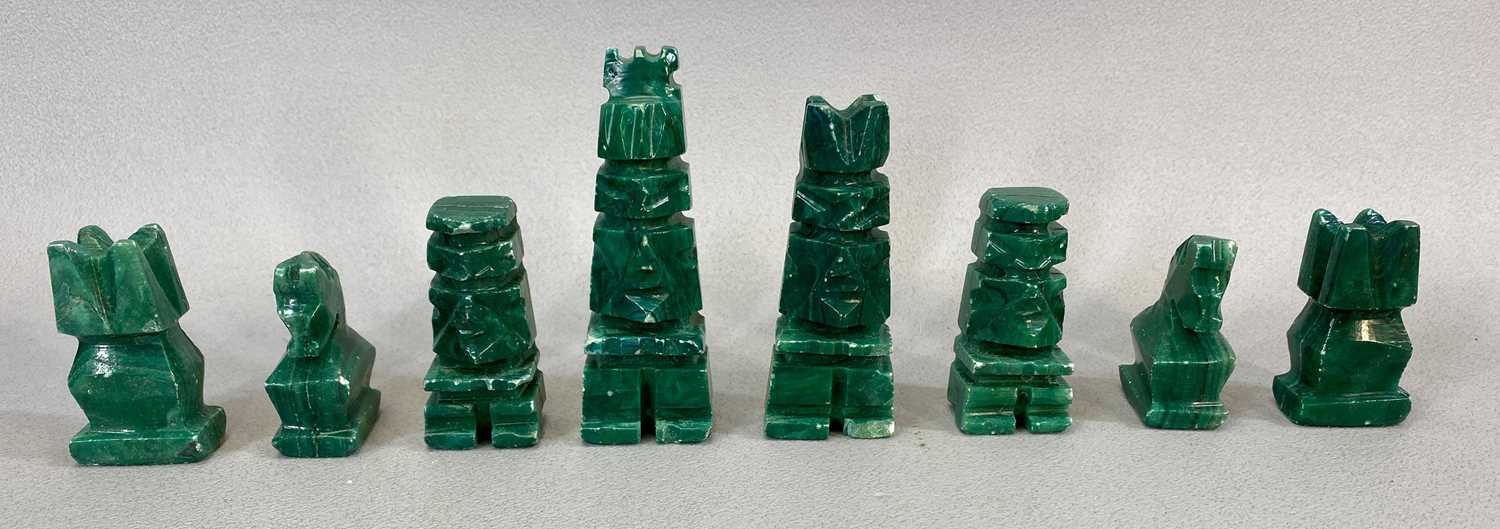 AUSTRALIAN GREEN & WHITE CARVED ONYX CHESS SET, of Aztec design, 32 pieces Provenance: private - Image 5 of 7