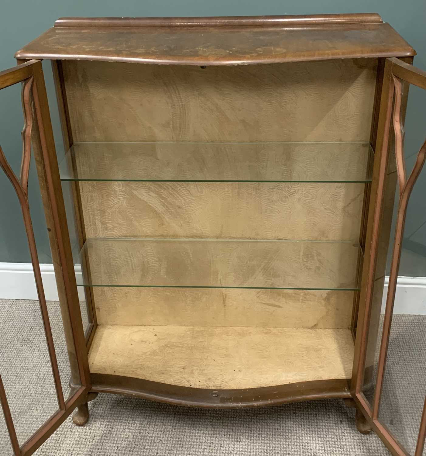 VINTAGE & LATER OCCASIONAL FURNITURE ITEMS, comprising China display cabinet example with oak two - Image 3 of 12