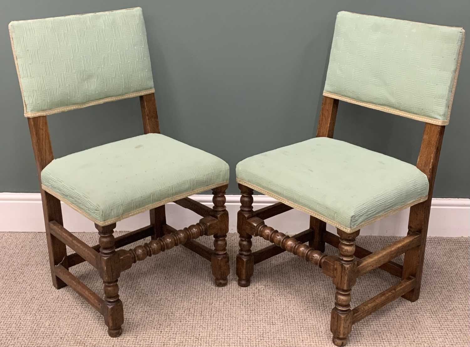 SIX EDWARDIAN OAK DINING CHAIRS (4 + 2), with bobbin stretchers, 92 (h) x 55 (w) x 48cms (d) and - Image 5 of 6