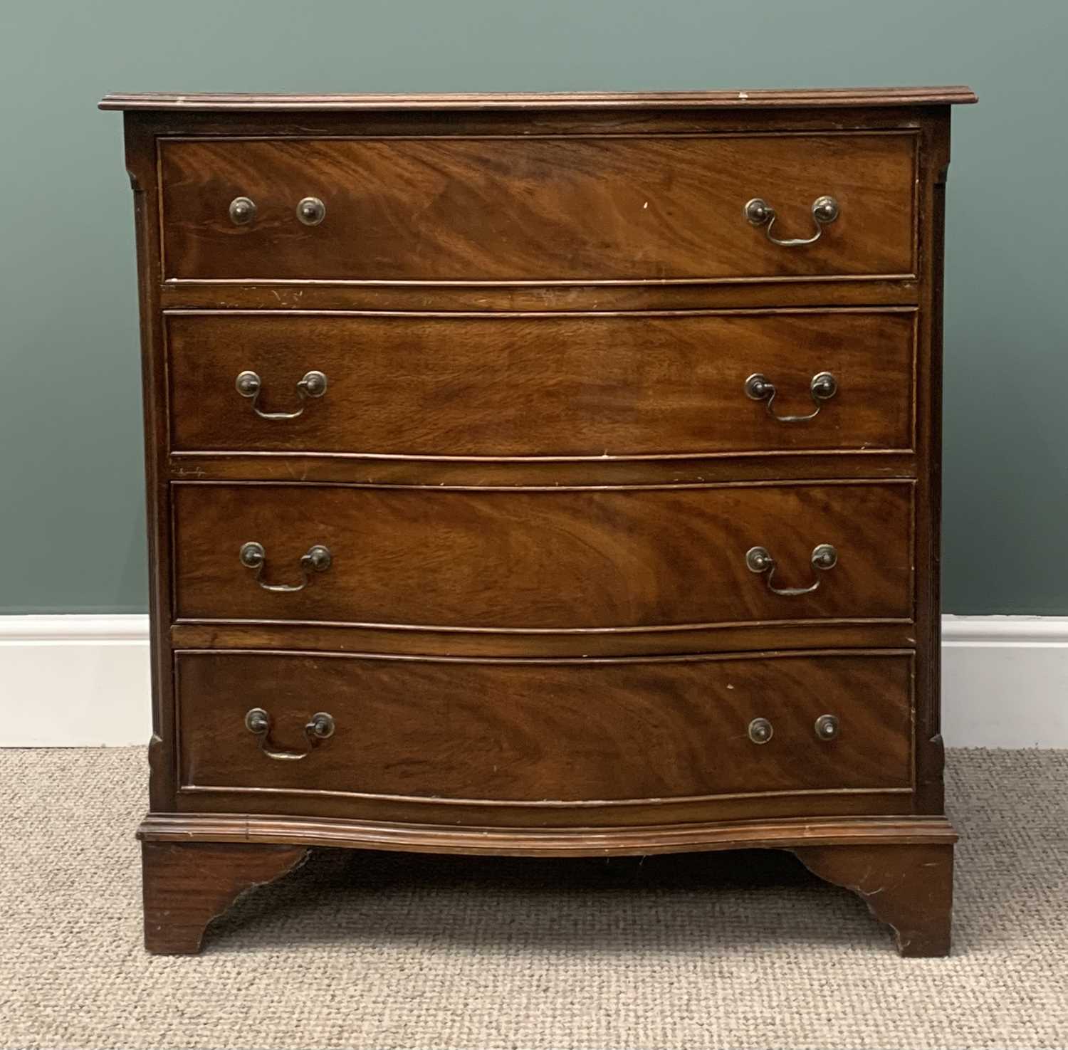 REPRODUCTION MAHOGANY FOUR DRAWER CHEST, with serpentine front, 83 (h) x 79 (w) x 46cms (d)