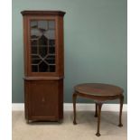 TWO ITEMS OF MAHOGANY FURNITURE comprising two-piece floor standing corner cupboard with astragal