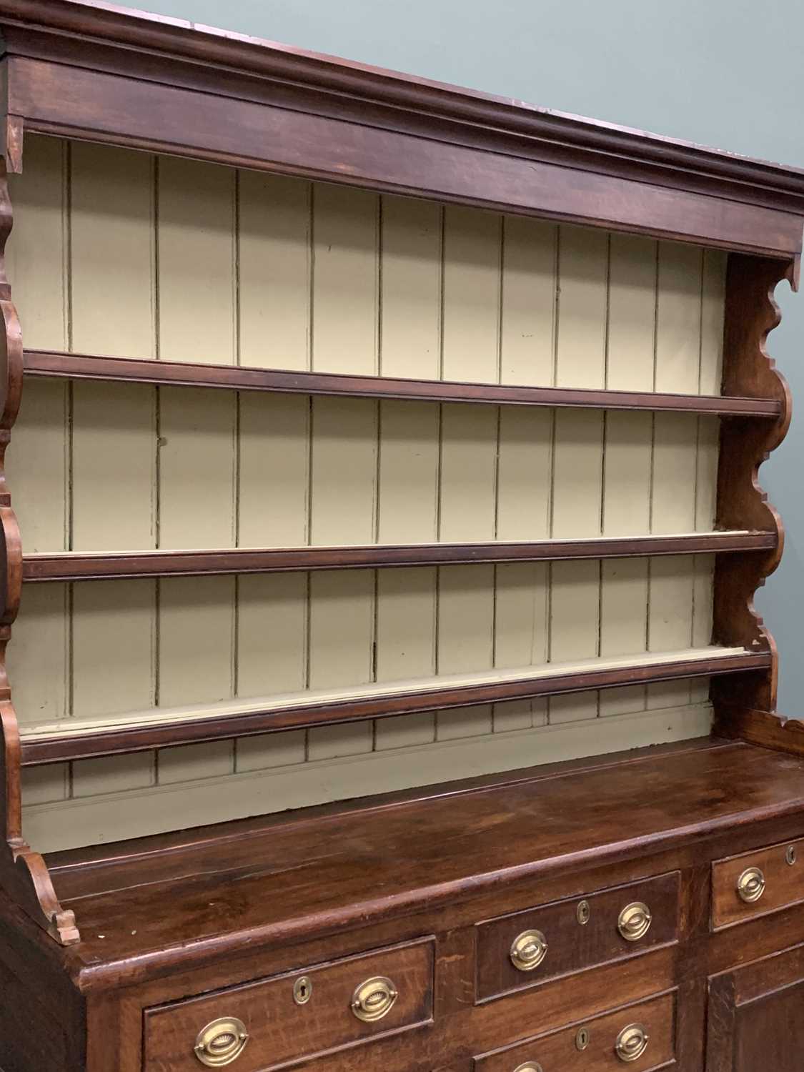 ANGLESEY OAK WELSH DRESSER late 19th Century, the three shelf rack with painted back and shaped - Image 4 of 6