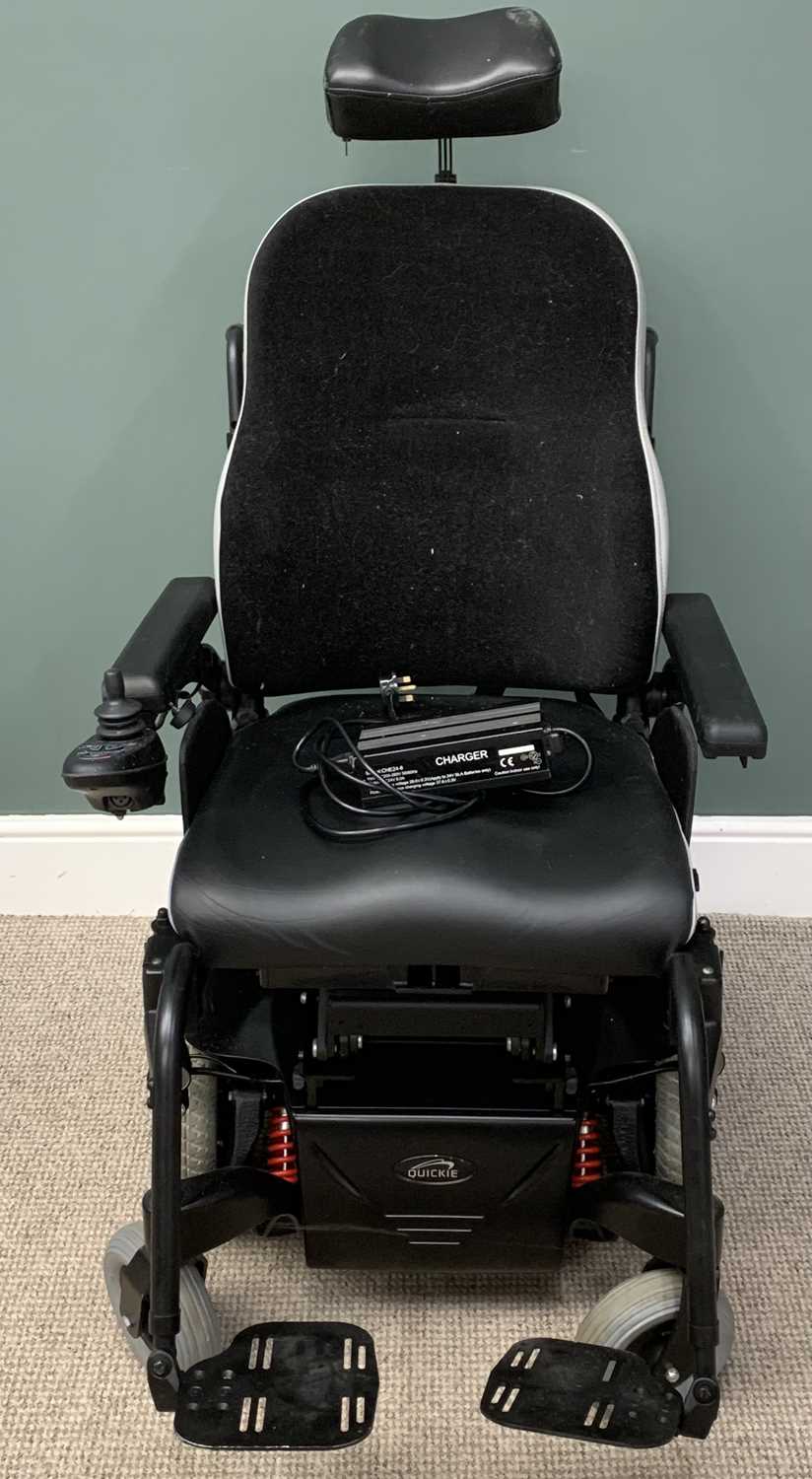 ELECTRIC WHEELCHAIR with charger, brand "Salsa", (seen working in saleroom) and a MARSDEN 300kg - Bild 8 aus 10