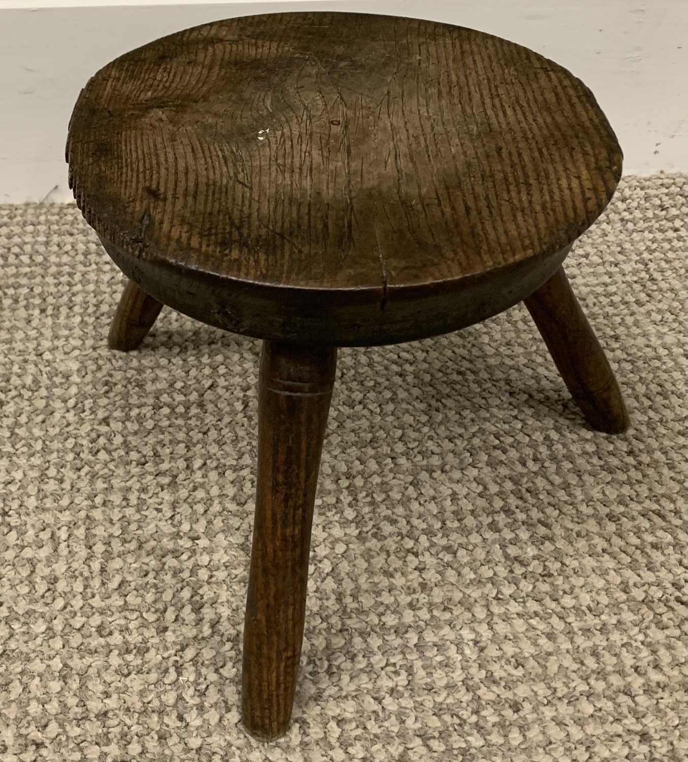 CARVED OAK SIDE TABLE with base stretcher, 65 (h) x 57 (w) x 37 (d) cms, a THREE LEGGED ELM - Image 7 of 7