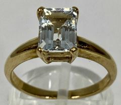 9CT GOLD RING, set with baguette cut aquamarine, size N, 2.6gms Provenance: private collection