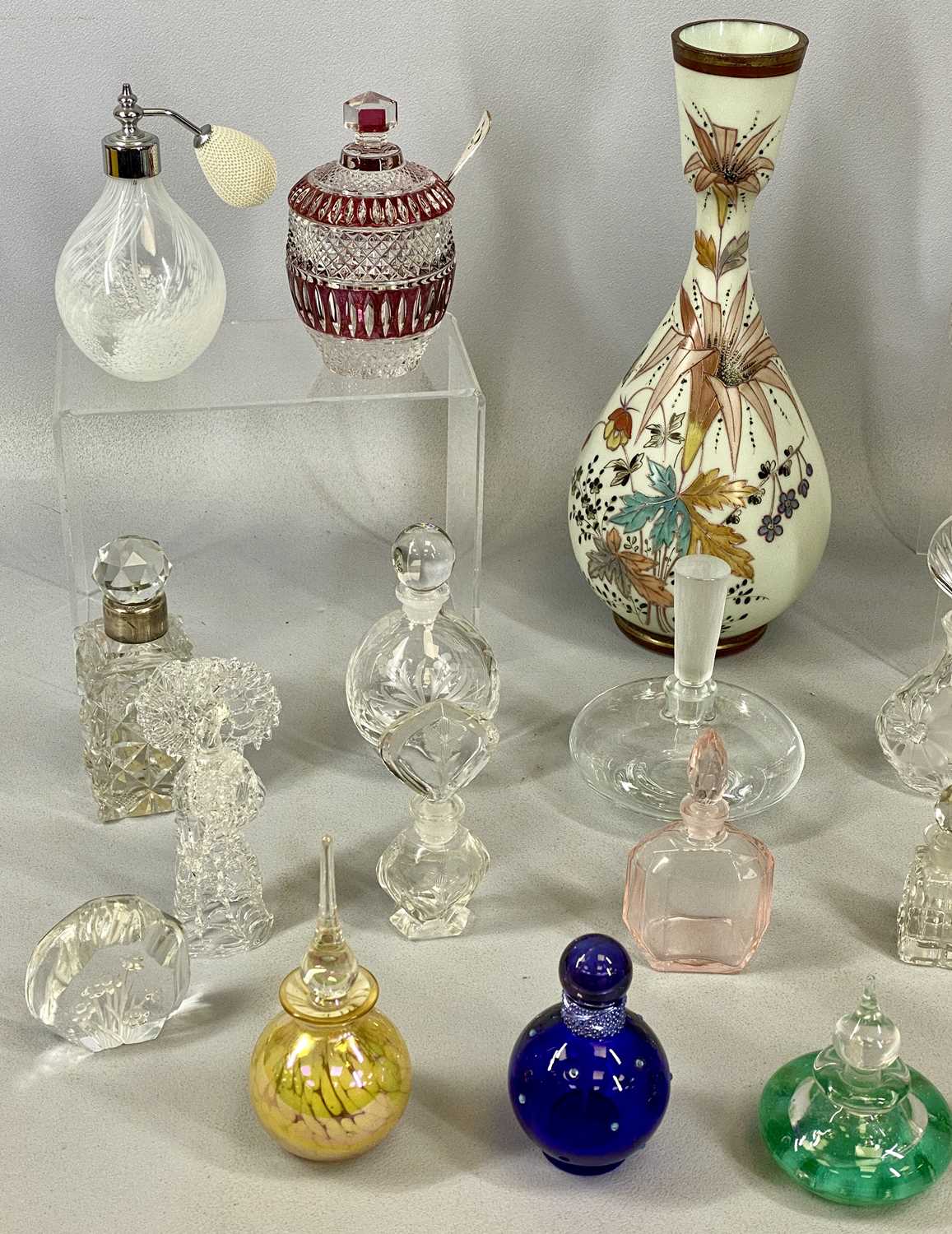 COLLECTION OF STUDIO & OTHER GLASSWARE including scent bottles and atomisers, square cut glass scent - Image 3 of 3
