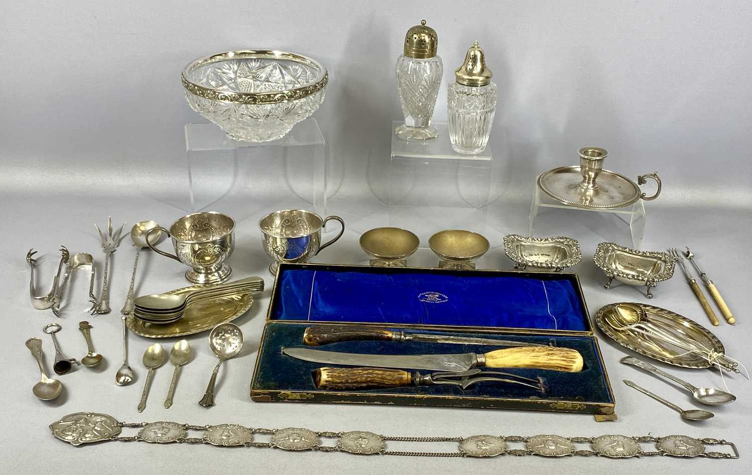 MIXED GROUP OF WHITE METAL/SILVER PLATED & OTHER ITEMS, including oval open salts a pair, cut