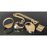 GROUP OF MIXED GOLD ITEMS, rose gold cameo ring, size L-M, 9ct rose gold heart shaped padlock, 9ct