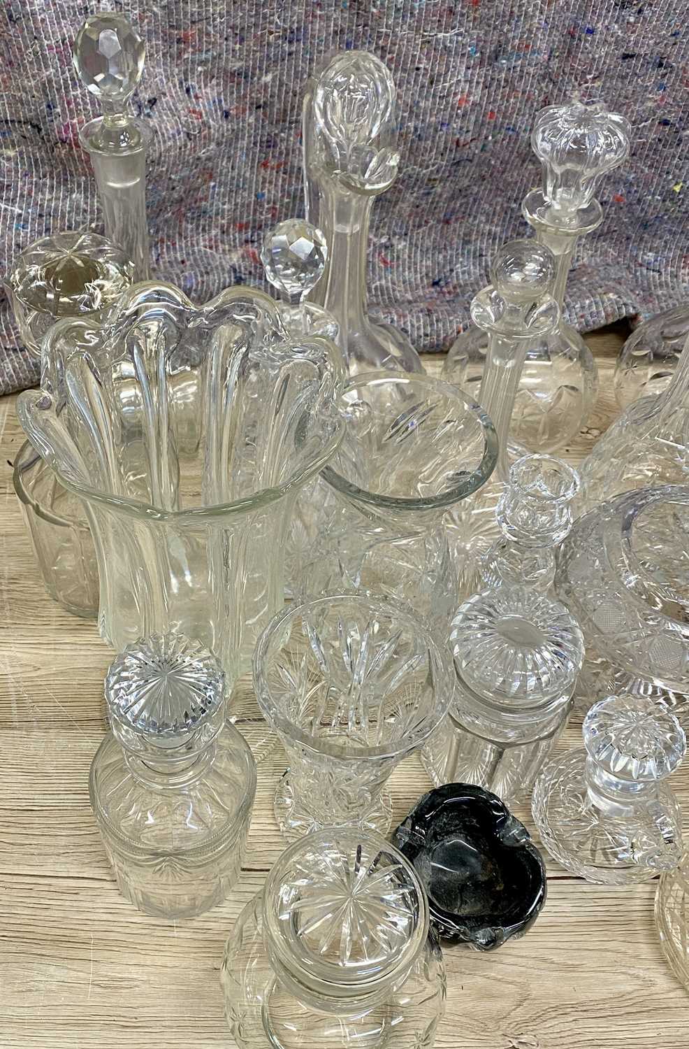 LARGE GROUP OF CUT GLASSWARE, including circular hobnail cut decanter with stopper, 29cms (h), - Image 2 of 4