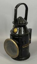 VINTAGE STEEL GREAT EASTERN RAILWAY SIGNAL LAMP with burner, 38cms (h) Provenance: private