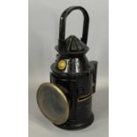 VINTAGE STEEL GREAT EASTERN RAILWAY SIGNAL LAMP with burner, 38cms (h) Provenance: private