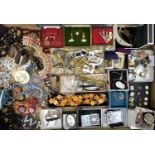 MIXED GROUP OF COSTUME & SILVER JEWELLERY including a large quantity of cufflinks Provenance: